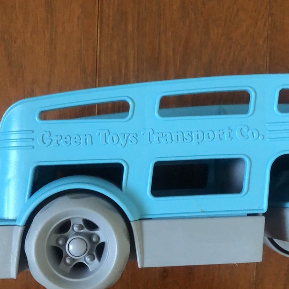 Green Toys Tow Truck and Car Toddler Infant Toy - Picture 3 of 6